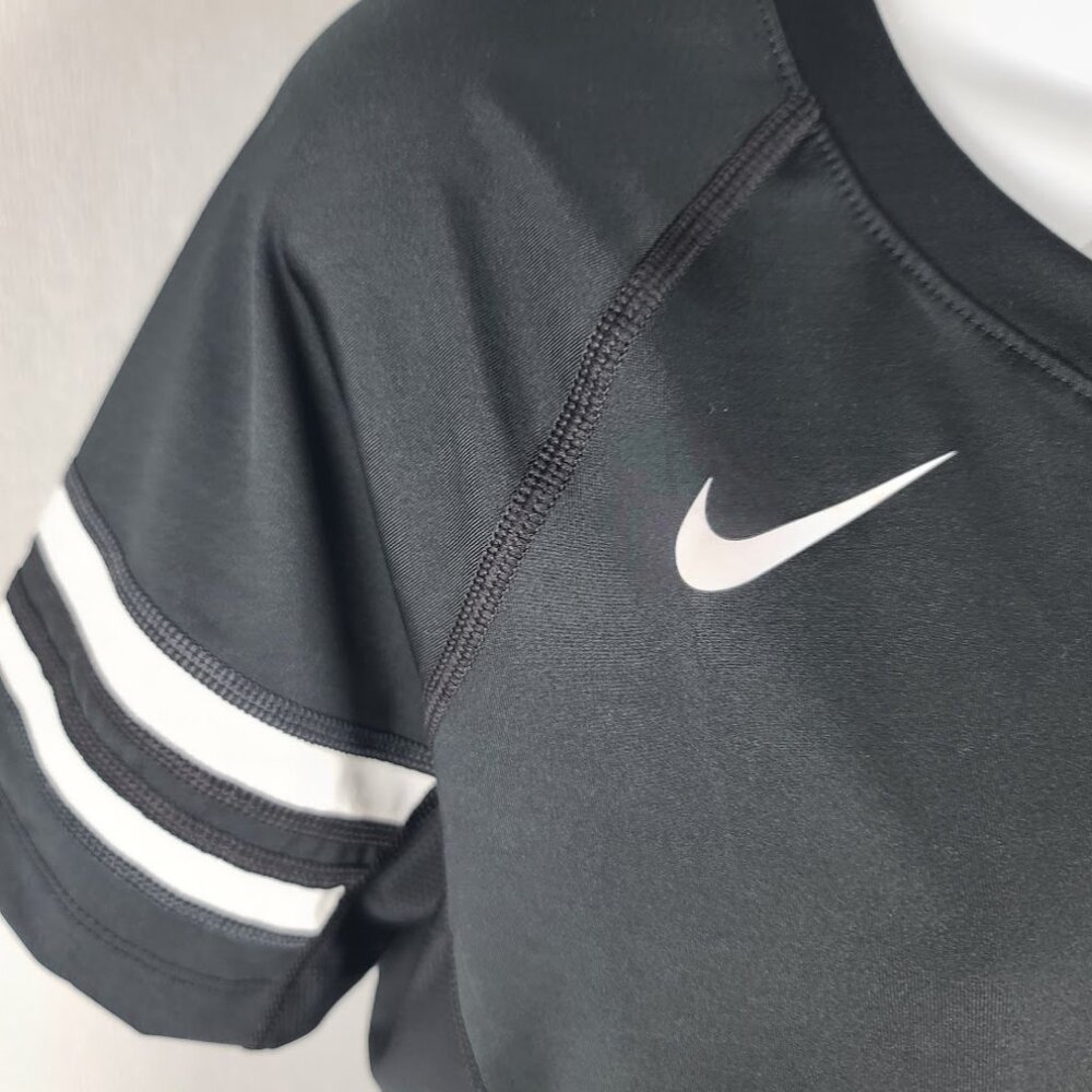 Nike Women's Black White Club Ace Short-Sleeve Volleyball Jersey Size L - Picture 6 of 9